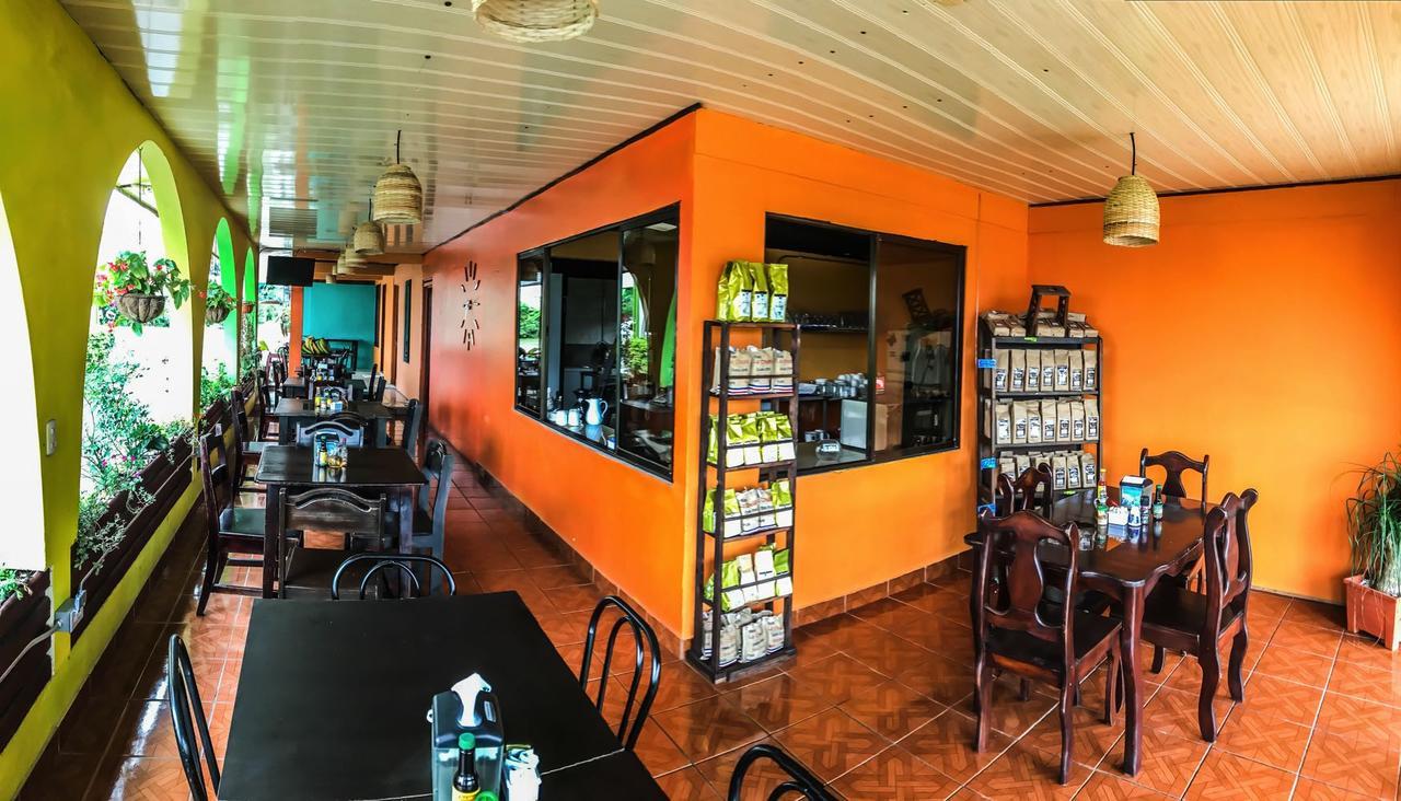 Hotel Las Flores Fortuna La Fortuna Εξωτερικό φωτογραφία